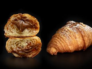 Круасан з карамелю (120g)