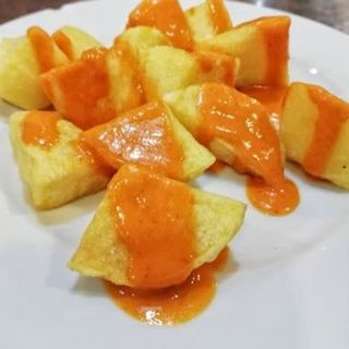 Patatas brava