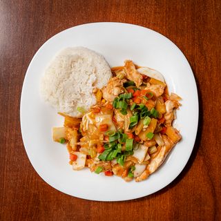 Kurczak pikantny z warzywami