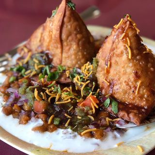 Chamuça de  Chaat/ Samosa Chaat
