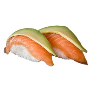 Sushi de salmón con aguacate