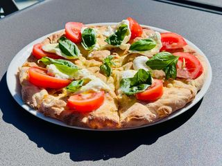 Pizza Capricciosa 32 cm.