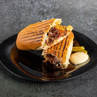 Донер в багете говяжий