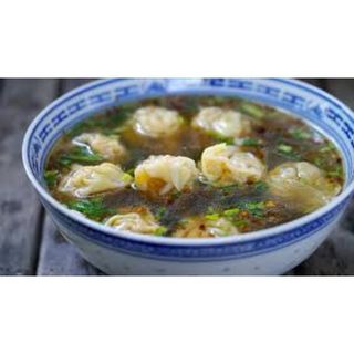 Sopa de wonton gambas con cerdo