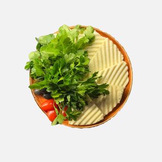 Брынза и зелень 