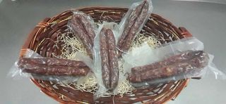 Salsiccia secca 300 /4 00 g