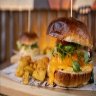 Hamburguesa Clásica