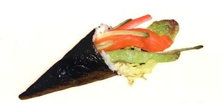 140.Temaki Salmón (1 Uds.)