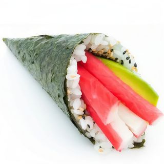Temaki con cangrejo (1 ud.)
