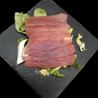 Sashimi de atún