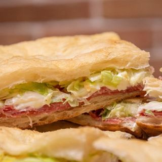 Prosciutto cotto, bufala o crescenza e rucola 