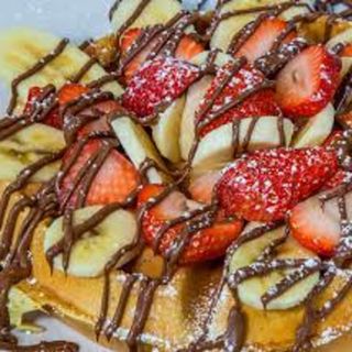 Gofre de Nutella, Banana y Fresas