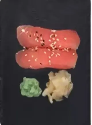 Nigiri tuna