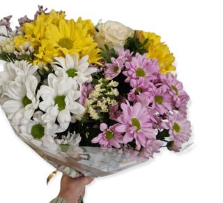 Ramo Variado Sorpresa De Flores De Temporada