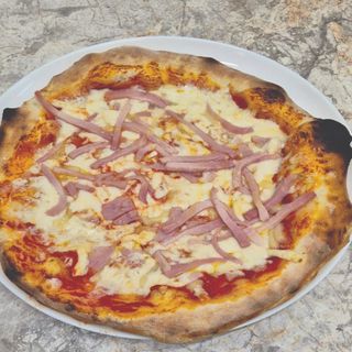 Пица Прошуто (500г)