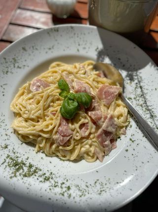 Карбонара с ветчиной из говядины (350г)