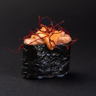 121.GUNKAN SPICY TUNA 2PZ