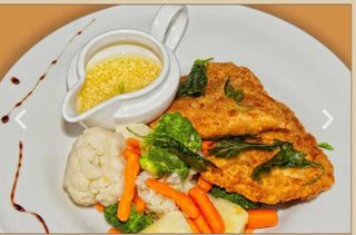 Salau in crusta cu legume la abur