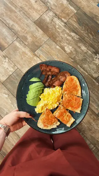 SCRAMBLED EGGS