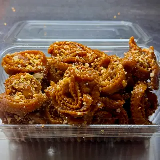 Chebakia aux amandes (250g) شباكية بالوز 