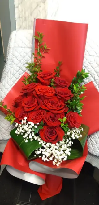 Buket 13 ruza 