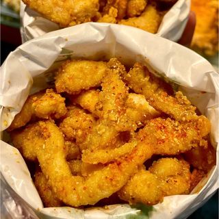 Straccetti di pollo fritto