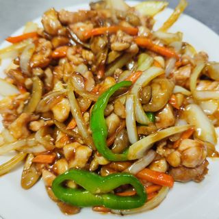 Chop Suey De Pollo