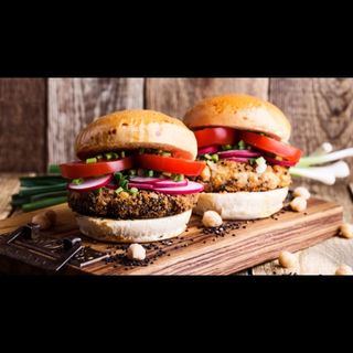 Menú Grande Golden 1( muslo de pollo 2uni)