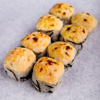 Запечений рол з мідіями