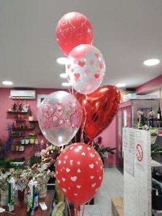 Helijumski baloni sa srcima iskazaće Vaša topla osećanja