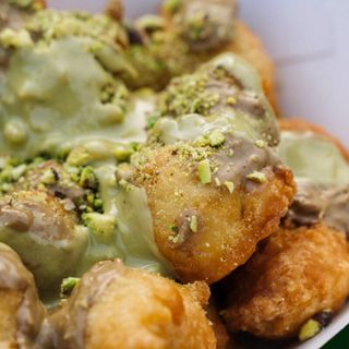 Fritule sa dubai čokoladom