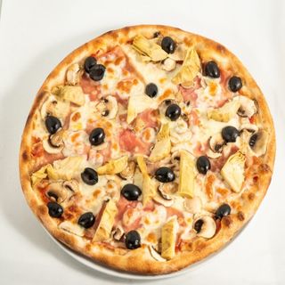 Pizza Capricciosa Ø 32cm