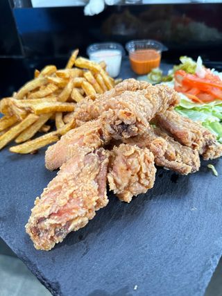 Meniu aripioare crispy mare