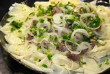 Бешбармак из конины, жая и казы