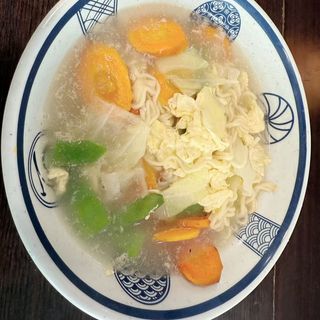 Ramen tradicional (传统猪肉拉面）