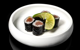 Ho02. Hosomaki maguro 6 pezzi