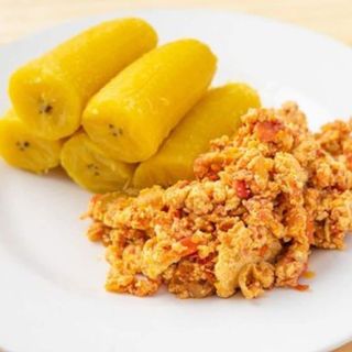 Boiled Plantain And Egg Sauce