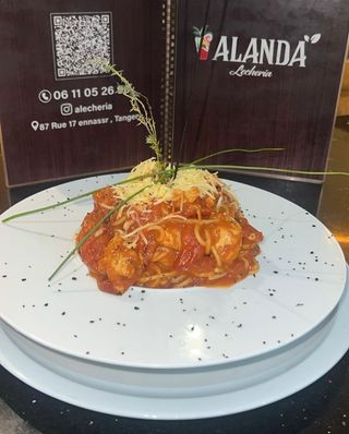 Espaguetis Poulet sauce tomate