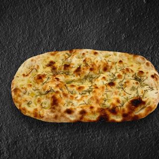 Focaccia con olio, sale e rosmarino
