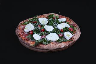 Prosciutto crudo pizza