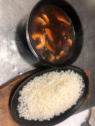 Kuopa de gambas con soja