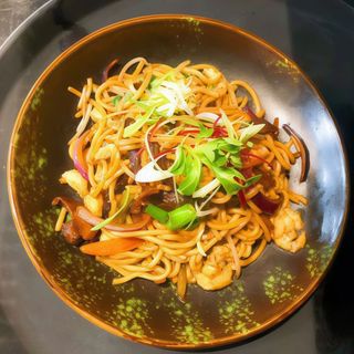 30. Tallarines Hecho A Mano Con Pollo Y Verduras Al Casera