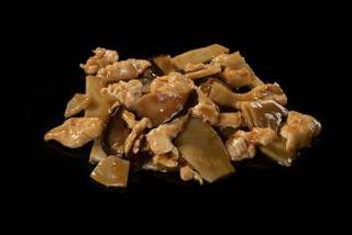 255 Pollo con bambu e funghi