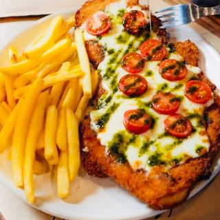 Milanesa capresse pollo