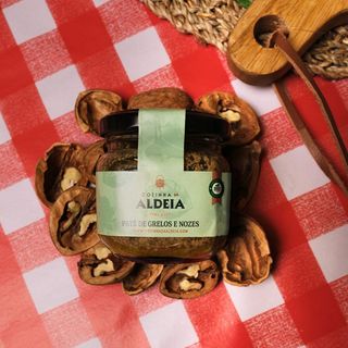 Patê de Grelos e Nozes 100 % Bio 180GR