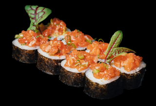 Рол Футо Тартар Лосось (8шт/260г)