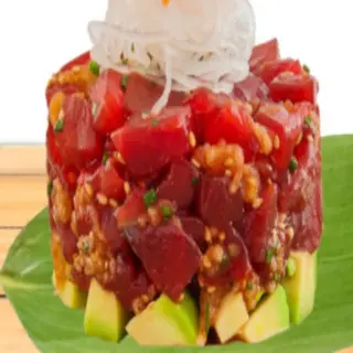 27-Tartar De Atún Con Aguacate