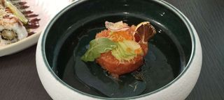 86. Sake tartar