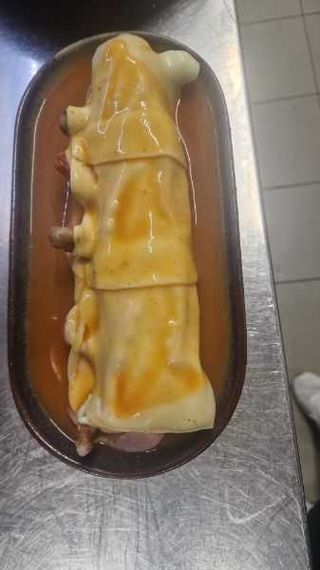 CACHORRÃO c/molho de francesinha