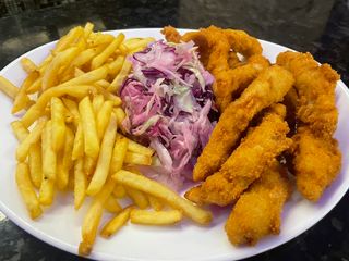 Pui Shanghai cartofi prăjiți și varza